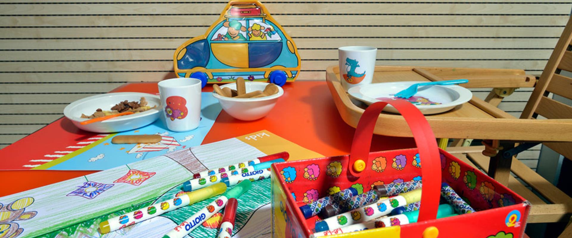Discover kid-friendly products dedicated at  BW PLUS City Hotel, 4 stars, Genoa Centre